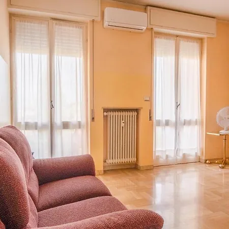 Garibaldi - Italian Homing Apartment